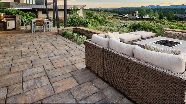 Firepit and patio in Winchester, TN outdoor living space.